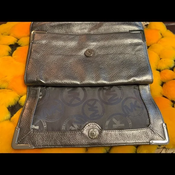 Michael Kors  Metallic Grey/Silver Leather Clutch - Picture 4 of 12